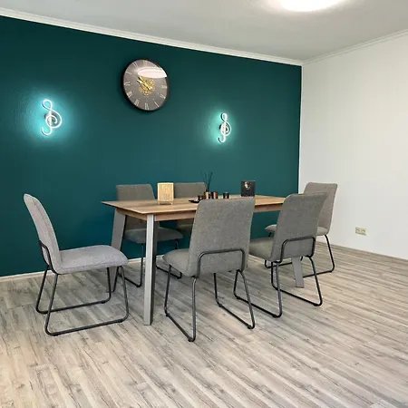 Haus Am Bahnhof Apartment Duisburg